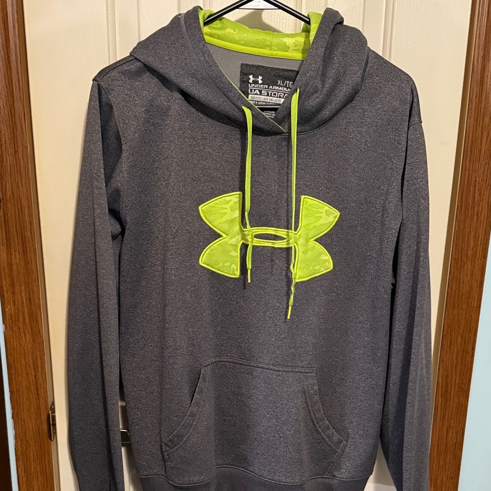 Under Armour Charcoal Hoodie with Bright neon green Accents women’s size large